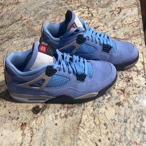 Jordan 4 retro UNC - worn once and in perfect condition. No box